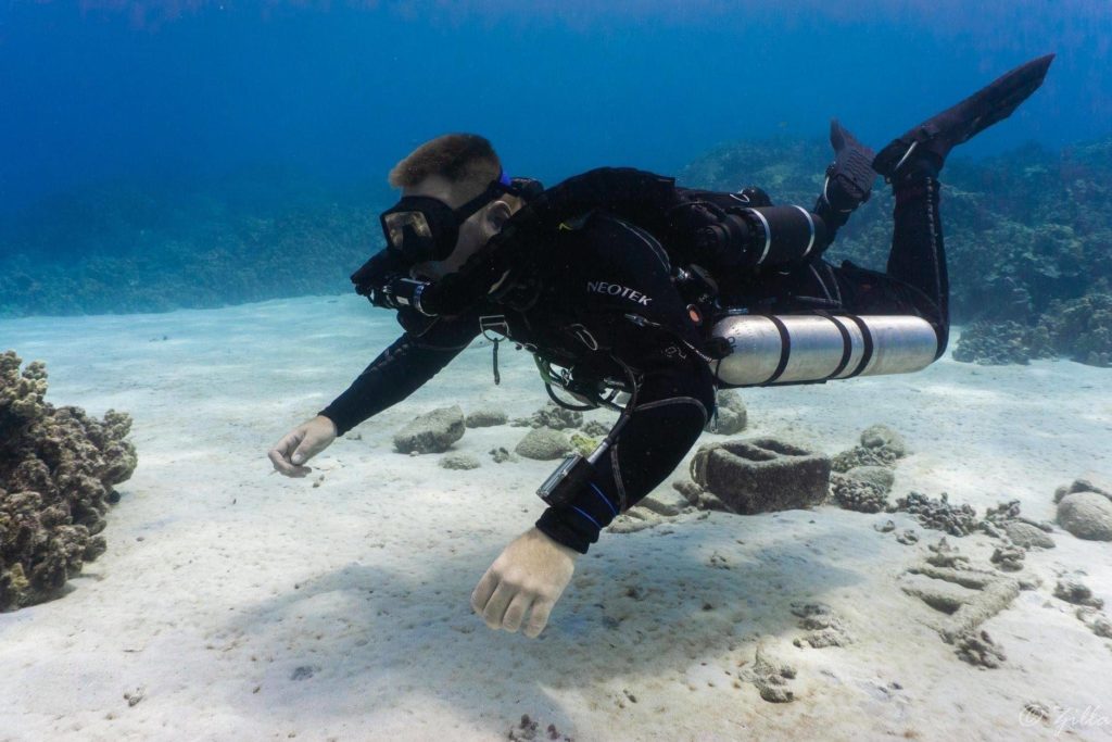 Sidemount SDI.